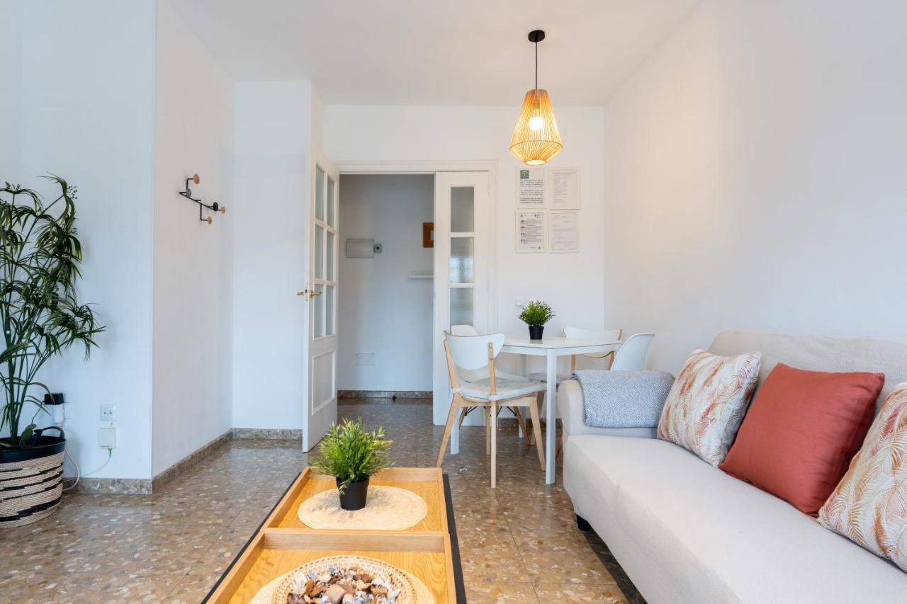 Claveles Apartment By Bossh! Apartments Málaga Exterior foto